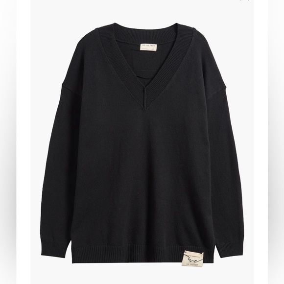 Free People Chelsea V-Neck Tunic Sweater, MED NWT - Picture 2 of 6